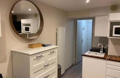 Appartement Studio rénové le Corbier 4 personnes 22m2 domaine les Sybelles Classé 2 étoiles label qualité le corbier - Photo 9