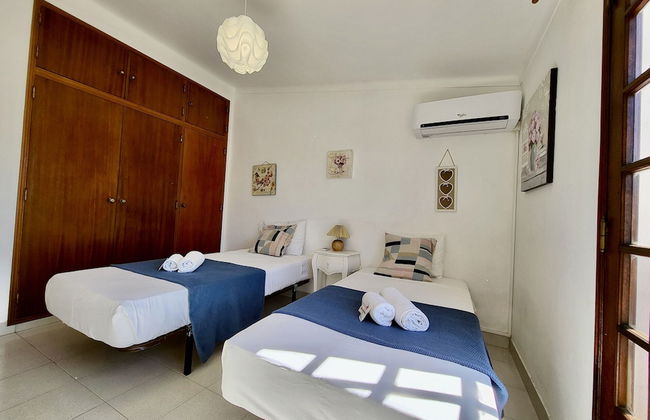 Faro Terrace Villa by Homing - Photo 4