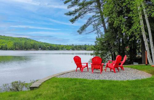 Lakefront Home with Seasonal Dock in Limerick! - Foto 33