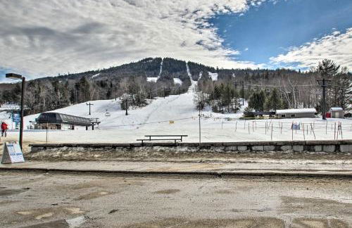 Spacious Bartlett Condo with Balconies and Pool! - Photo 42