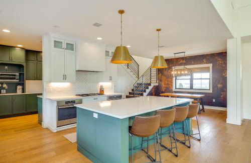 Natl Forest Access and Mtn Views Family Eagar Home - Foto 11