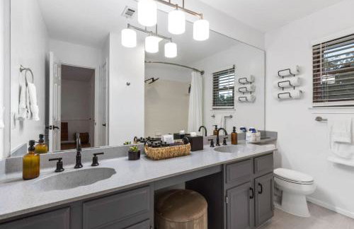 Timeless-Texas-Inn - Heated Pool Oasis & Lux Vibe - Foto 20