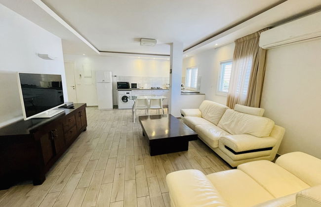 Royal Lea Apartments - Foto 1