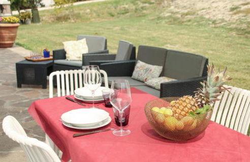 Lovely Apartment In Collesalvetti - Foto 11