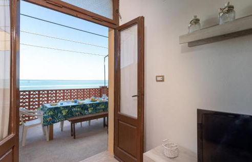 Stunning Apartment In Giannella - Foto 18