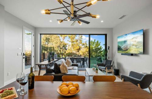 Del Mar Retreat - Laundry BBQ Firepit AC Patio - Photo 1