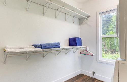 8 Mi to Columbia River Gorge Cottage with Deck! - Photo 19