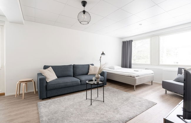 Spacious 1BR Apartment with Balcony in Downtown - Foto 8