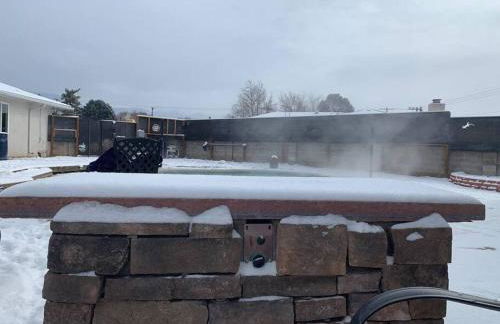 SneakAway in Albuquerque - Foto 12