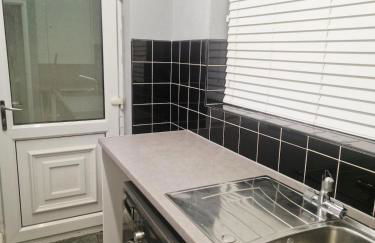 King Edward 3 bed house ideal for contractors - Foto 24