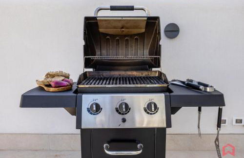 Brand New Villa with Private Heated Pool - Foto 9