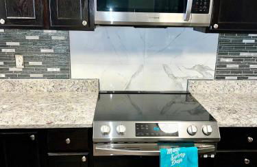 Luxury Townhome Jacksonville, NC - Foto 24