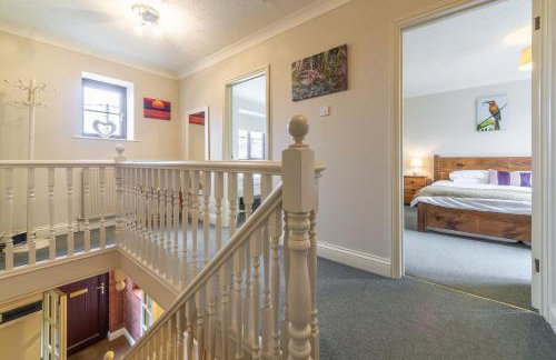 Saltmarshes - Photo 15