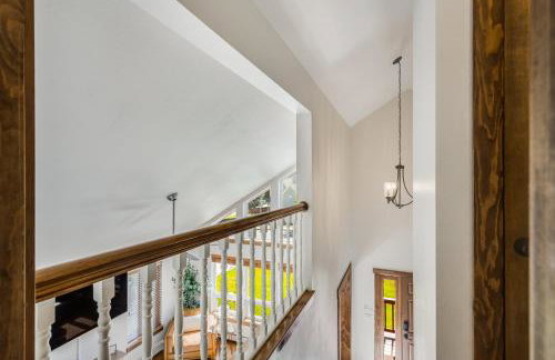 Tranquil Mountain Getaway - Foto 13