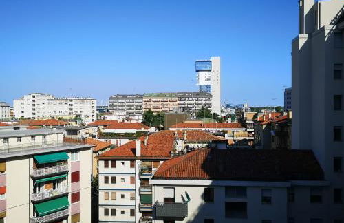 Quietnest Venice Station Flat 86sqm 100m to Bus Station 300m to Train Station - Photo 16