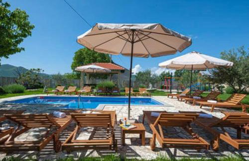 Villa Popovića dvori - Foto 42