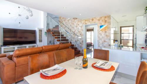 Villa Nina with pool - Photo 3