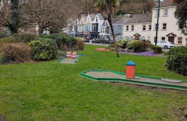 Fishermen's cottage with log burner, 2 bathrooms & sea views from garden terraces - Foto 52