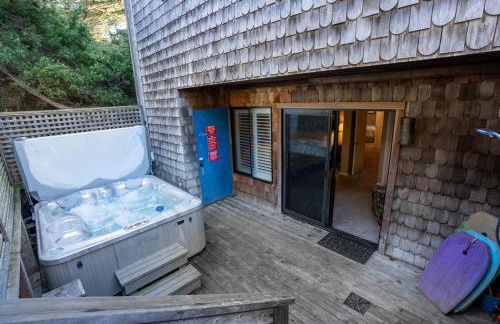 Oceanview Luxury - 5BR - Hot Tub - Steps to Beach - Foto 35