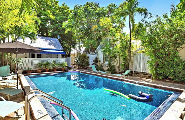 Tranquility by Avantstay Close to Duval St w/ BBQ & Shared Pool - Foto 29