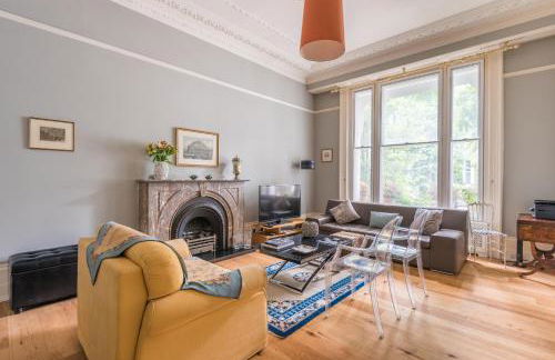 A Grand Passion - Foto 2