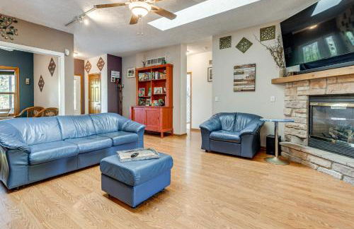 Stars and Sunsets! Door Peninsula Retreat with Deck - Foto 6