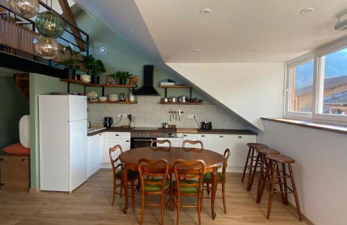 Grand T1 familial, vidéoprojecteur et superbe vue ! - Photo 14