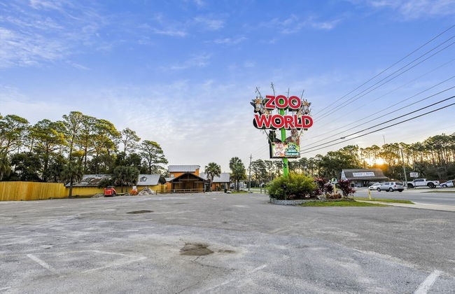 2340 Grand Oaks Ln 2 Bedroom Home by RedAwning - Photo 26