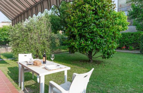 Federica's House In Ponsacco - Photo 32