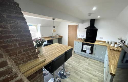 Cosy apartment in Eccleshall - Photo 7
