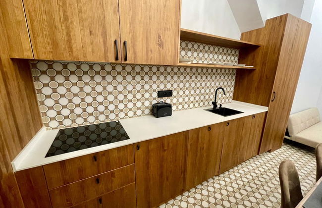 Los Angeles With 3 Bedrooms and 3 Bathrooms - Photo 6