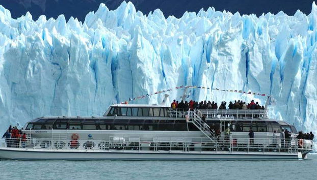 Perito Moreno Glacier Boat Trip - Foto 4