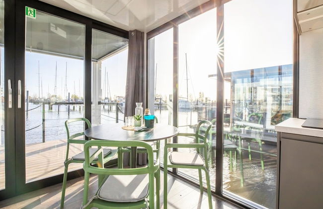 Beautiful Houseboat With Shared Pool - Foto 26