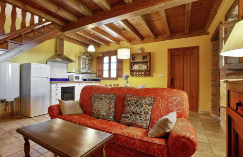 Mansion in Nava with Pool & Terrace - Foto 7