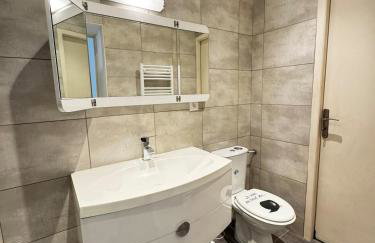 LE SIG - Piscine - Jardin - 6 Chambres - Photo 32