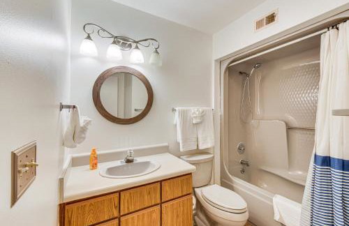 Keowee Key Condo with Lake Access and Community Pools! - Foto 22