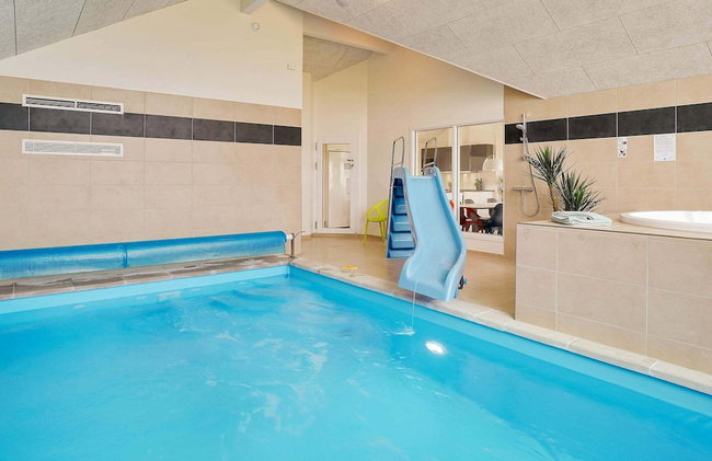 18 Person Holiday Home in Bogense - Foto 5