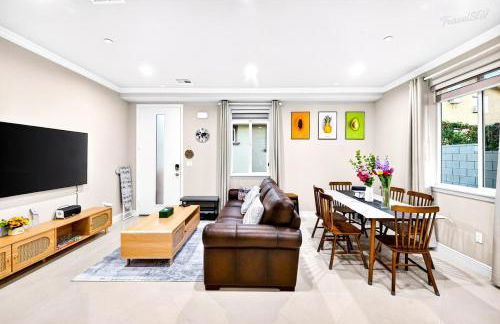 Cozy 3BR Backhouse and Near DTLA & Shops - Foto 7