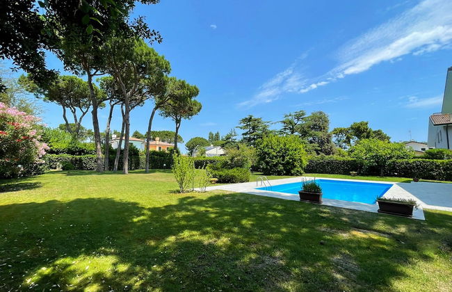 Fantastic Villa With Pool for 7 Guests on Albarella - Foto 15