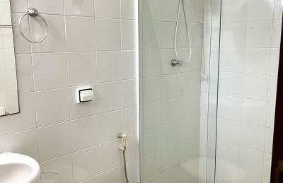 Casa ideal em condomínio fechado a 200m da Praia Maranduba, área de lazer completa - Foto 17
