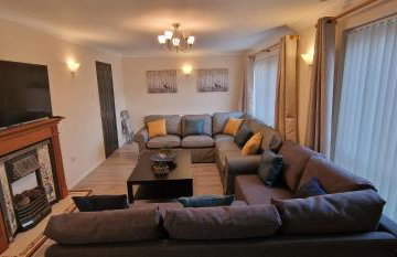 Shirley L, Milton, Cambridge, 4 BR House, Newly Refurbished - Foto 1