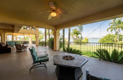 Lakeside Mansion Waterfront 34 beds Boat ramp - Foto 73