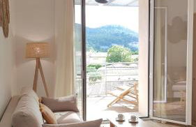 Petit Sablé - T3 avec Terrasse Proche Cassis - Foto 13