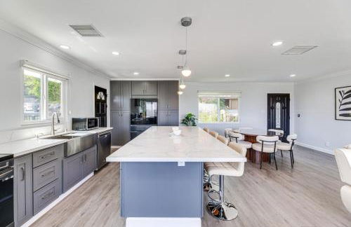 Enchanting 4-bedroom house with panoramic view in Pasadena - Photo 14