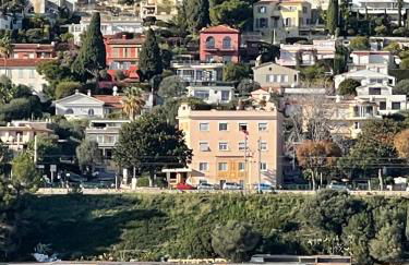 Ezevacances Studio Capuccino vue mer 5 mn plage 7 mn gare Wifi - Foto 72