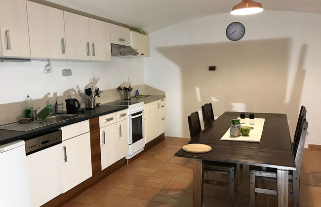 3 Bed Flat - Sleeps 20 - Smoking Room - Wifi - Foto 8