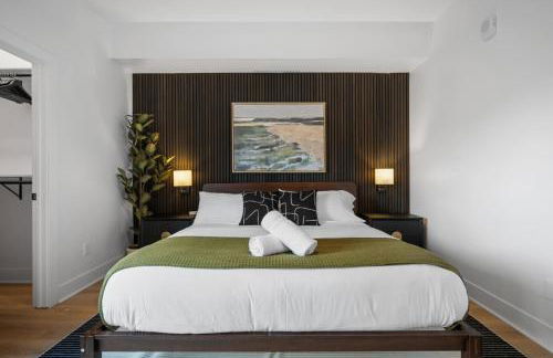 PFR Suites - Highland, 3BR 2BA Shadyside Condo, Penthouse Unit, 2 Decks, Off-Street Parking, 4th Floor Walkup - Foto 7