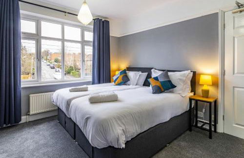 Lovely 4BDR home- Off street parking sleeps 7 - Foto 6