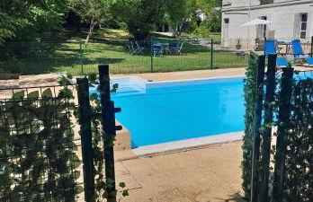 TourTour in the Loire Valley poolside Chalet - Foto 2