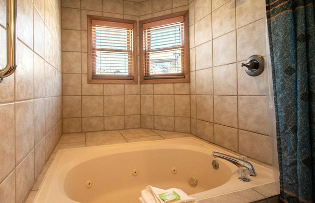 Sunburst Condominiums - Photo 25